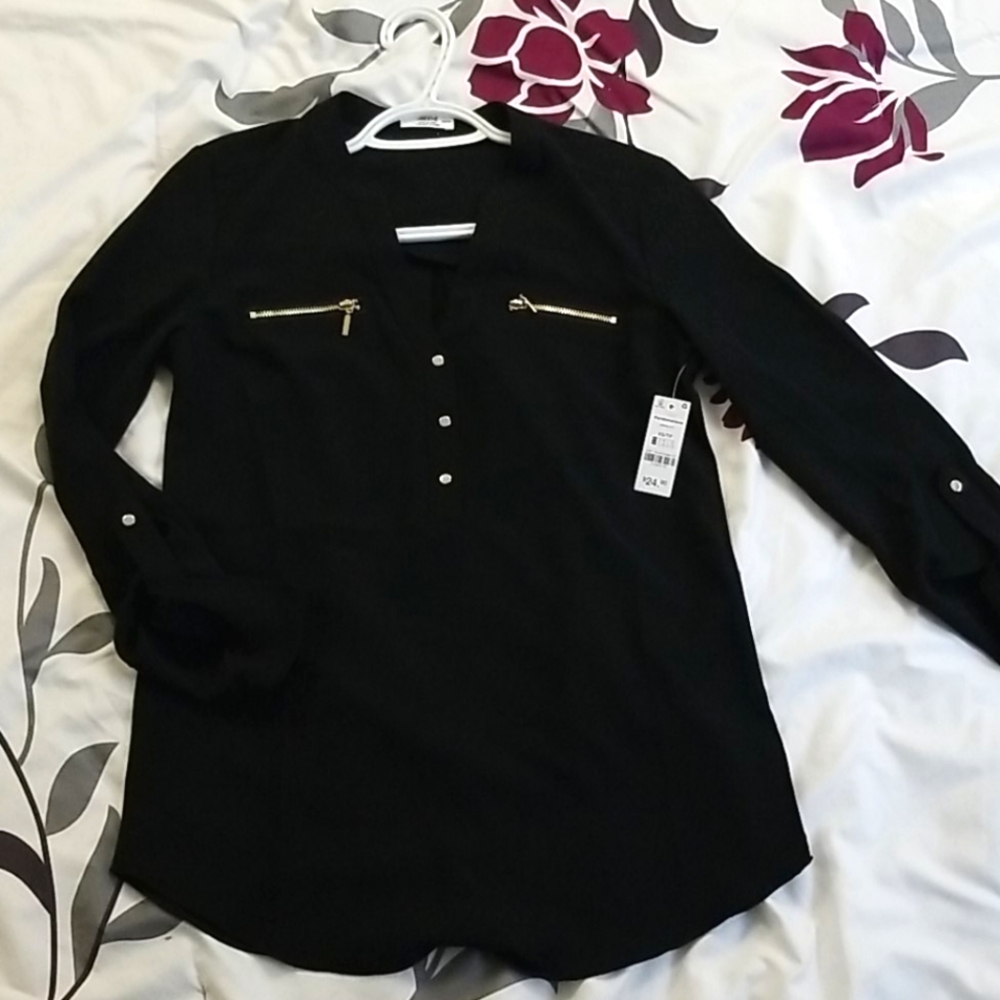 NWT XS Full Sleeve Blouse